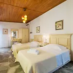 Pure White Seven-bedroom - 4,736 Sq Ft Or 440sqm - Sleeps Up To 16 Вилла Дриос